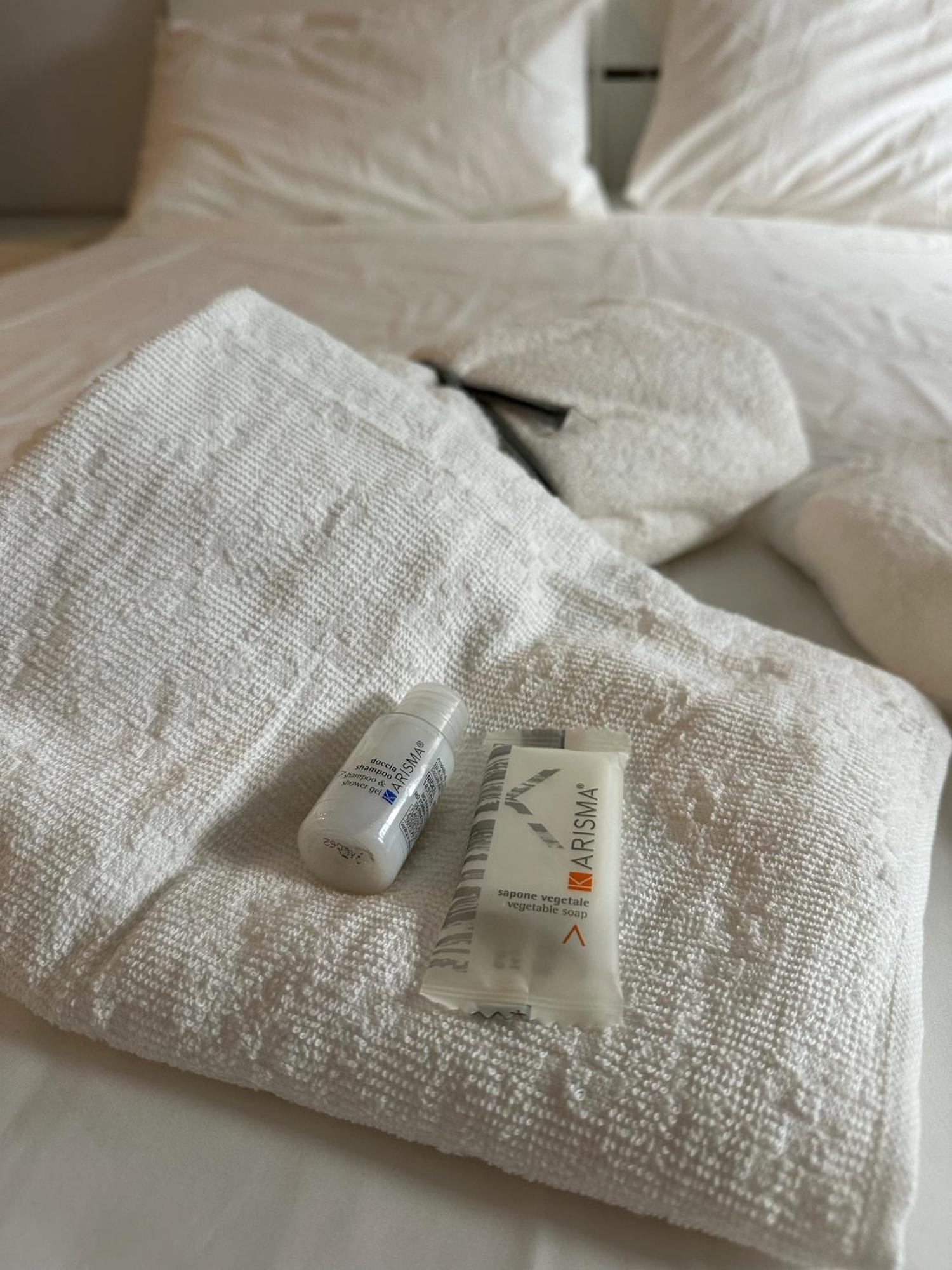Affittacamere Torino - Private Rooms - H24 Self Check-In מראה חיצוני תמונה